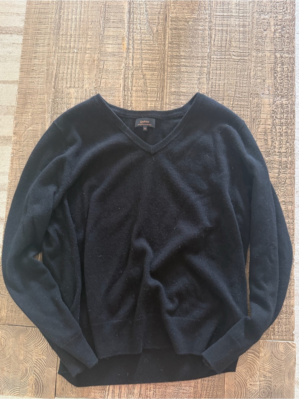 Quince Mongolian Cashmere V-Neck Sweater - Picture 2 of 4